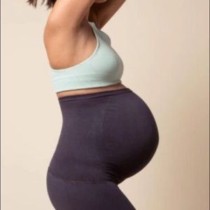 Avocado Avomom vintage fire maternity leggings in black size XS/S